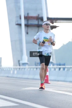 Runner Photo 2170396