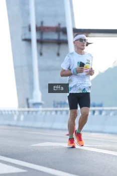 Runner Photo 2170401