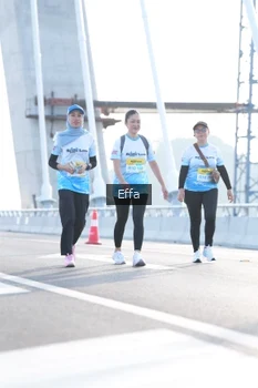 Runner Photo 2170565