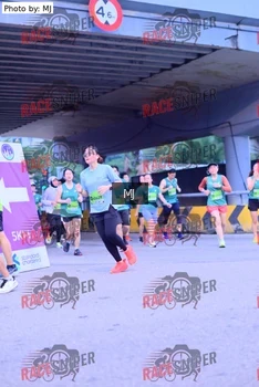 Runner Photo 217069