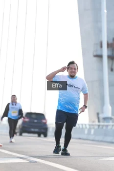 Runner Photo 2170711