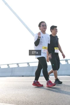Runner Photo 2170773