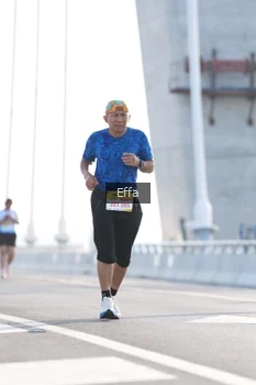 Runner Photo 2170783