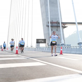 Runner Photo 2170821