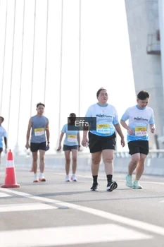 Runner Photo 2170829