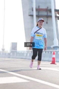 Runner Photo 2170849