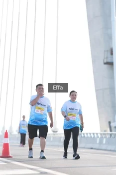 Runner Photo 2170895