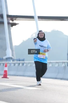 Runner Photo 2171008