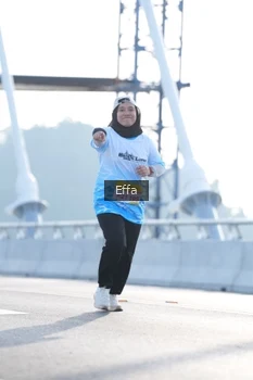 Runner Photo 2171010
