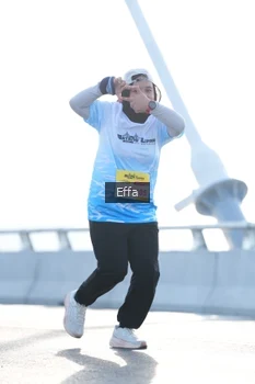 Runner Photo 2171014