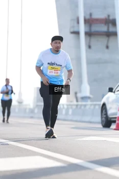 Runner Photo 2171026
