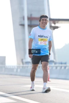 Runner Photo 2171040