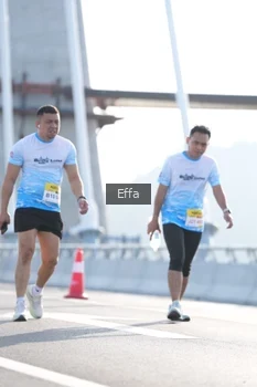 Runner Photo 2171060
