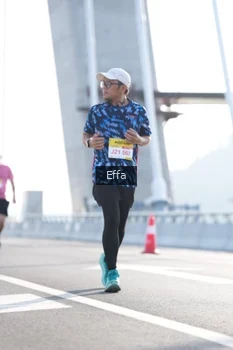 Runner Photo 2171077