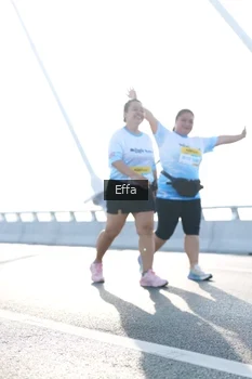 Runner Photo 2171080