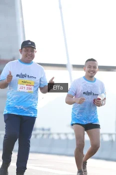 Runner Photo 2171158