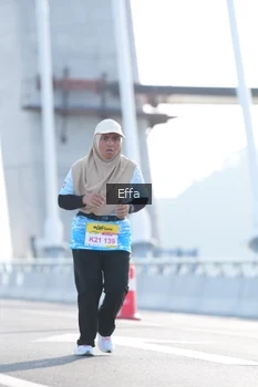 Runner Photo 2171195