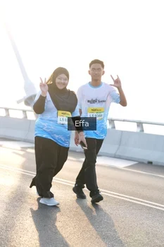 Runner Photo 2171400