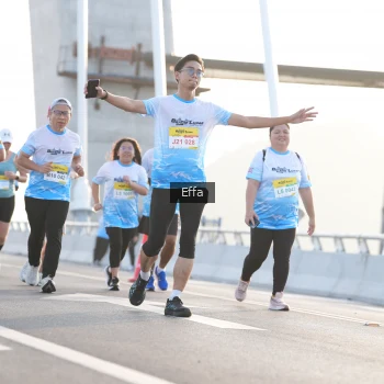 Runner Photo 2171430