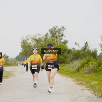 Runner Photo 2172029