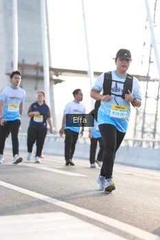 Runner Photo 2172074
