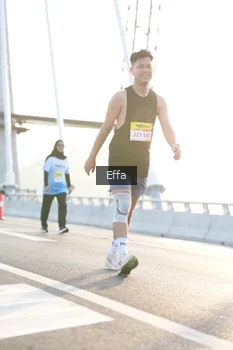 Runner Photo 2172171
