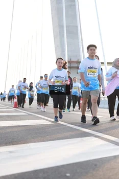 Runner Photo 2172278