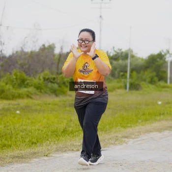 Runner Photo 2172833