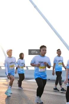 Runner Photo 2173484