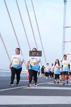 Runner Photo 2173827