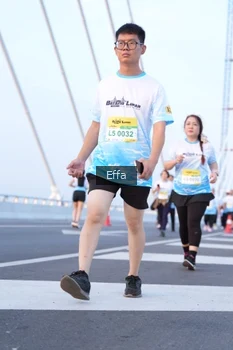 Runner Photo 2173980