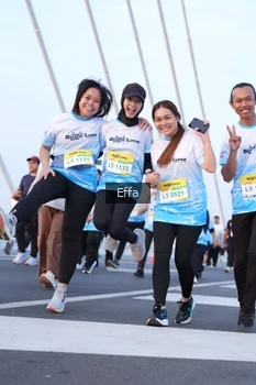 Runner Photo 2174074