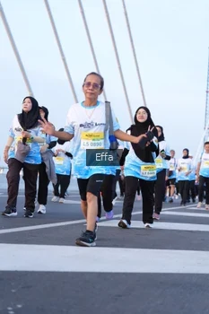 Runner Photo 2174136