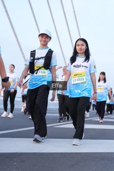 Runner Photo 2174149