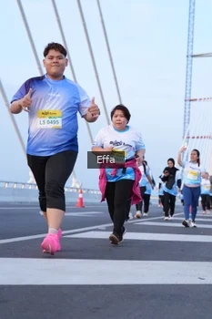Runner Photo 2174358