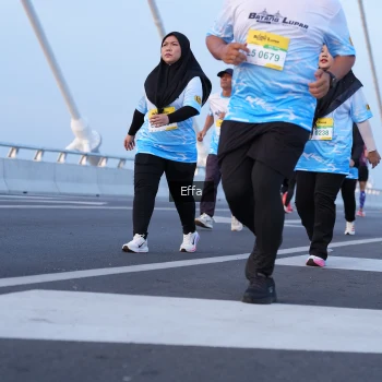 Runner Photo 2174401