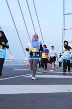 Runner Photo 2174471