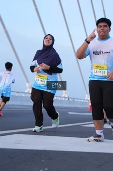 Runner Photo 2174540