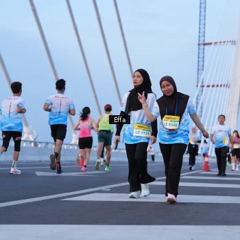 Runner Photo 2174653