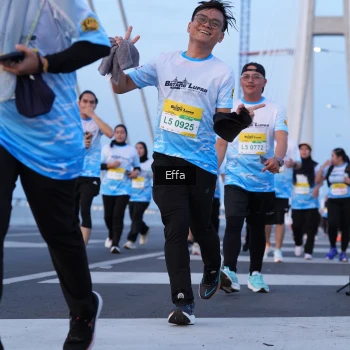 Runner Photo 2174680