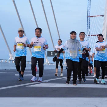 Runner Photo 2174687