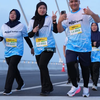 Runner Photo 2174723