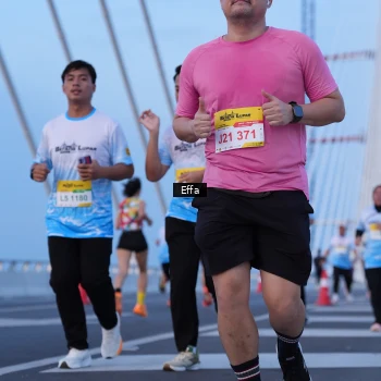 Runner Photo 2174852
