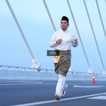 Runner Photo 2174937