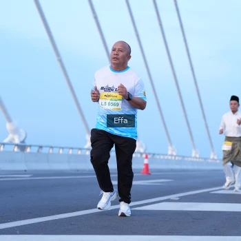 Runner Photo 2174944