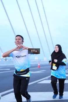 Runner Photo 2174985