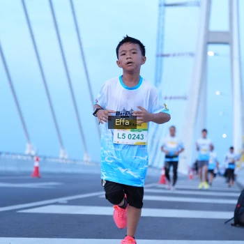 Runner Photo 2175075