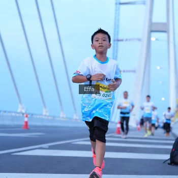 Runner Photo 2175076
