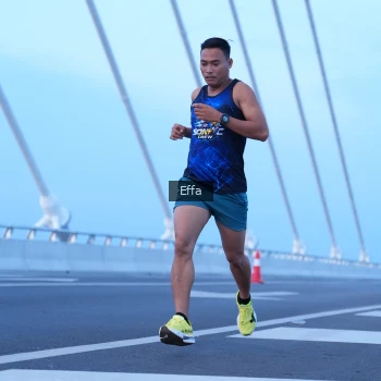 Runner Photo 2175079