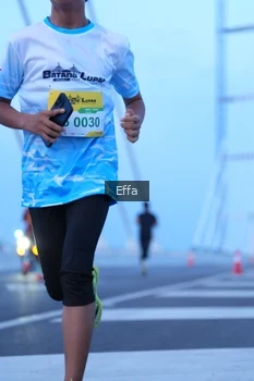 Runner Photo 2175104